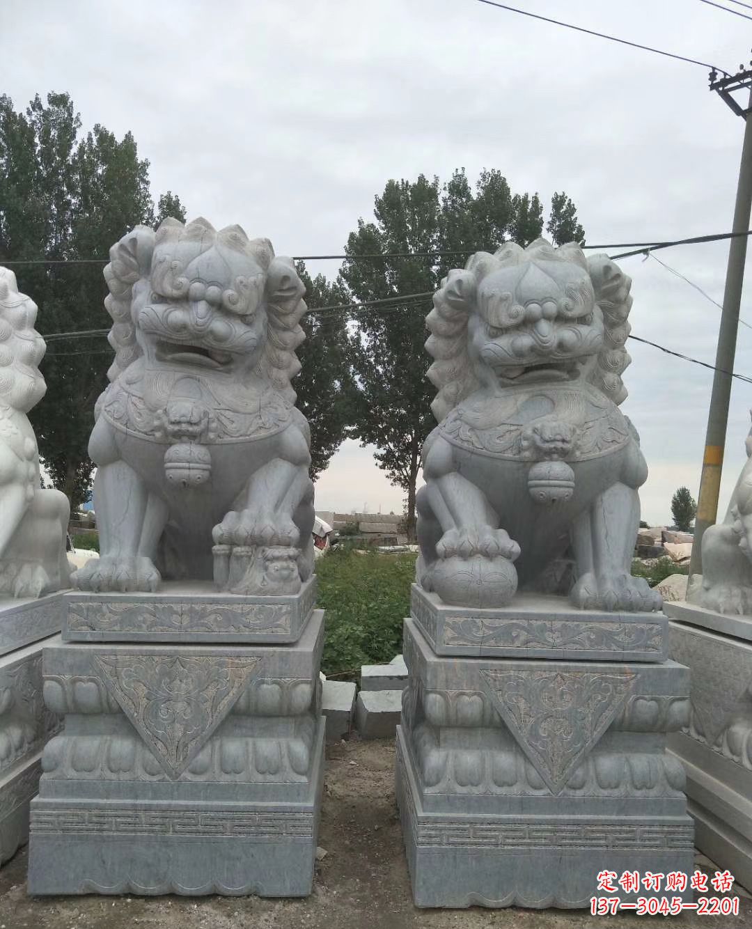 烟台3米高青石狮子