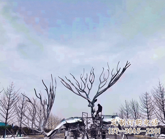 烟台大型鹿群不锈钢雕塑