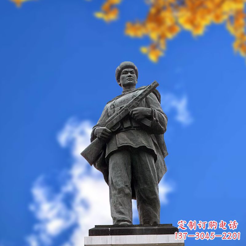 烟台中国著名抗战英雄人物邱少云石雕塑像
