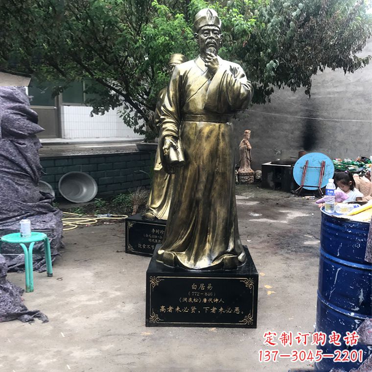 烟台白居易仿铜雕像经典中国古代诗人的艺术再现