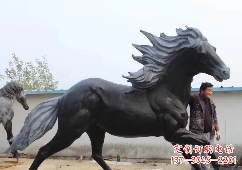 烟台“马赛克”——极致精准的马雕塑