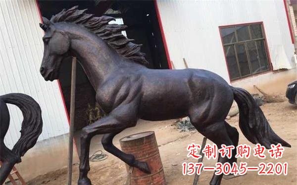 烟台马之铜雕