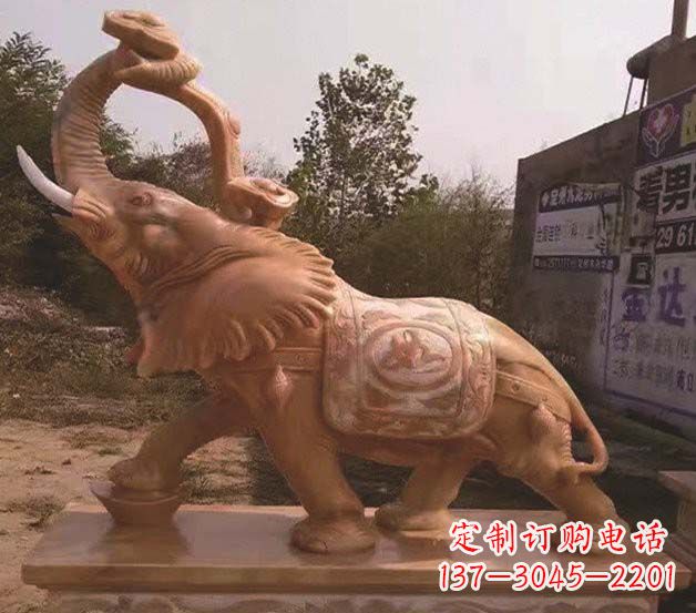 烟台大象雕塑鼻卷如意