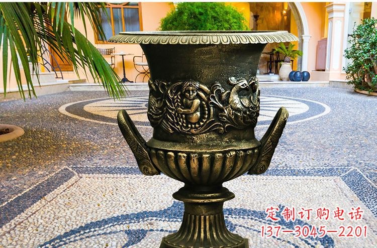 烟台别墅花盆铜雕