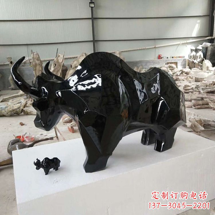 烟台玻璃钢动物雕塑——展现自然之美