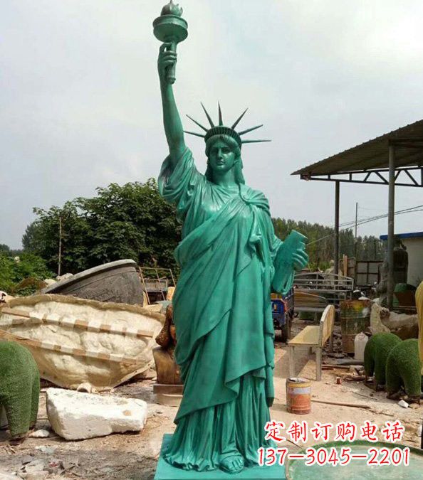 烟台玻璃钢仿青铜自由女神像的雕塑