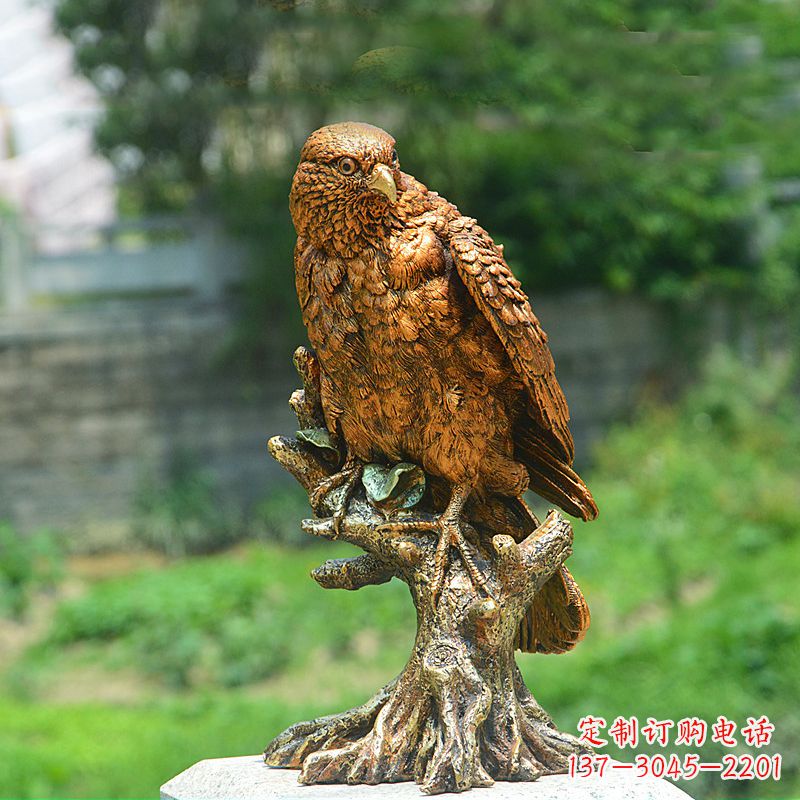 烟台玻璃钢仿铜老鹰雕塑