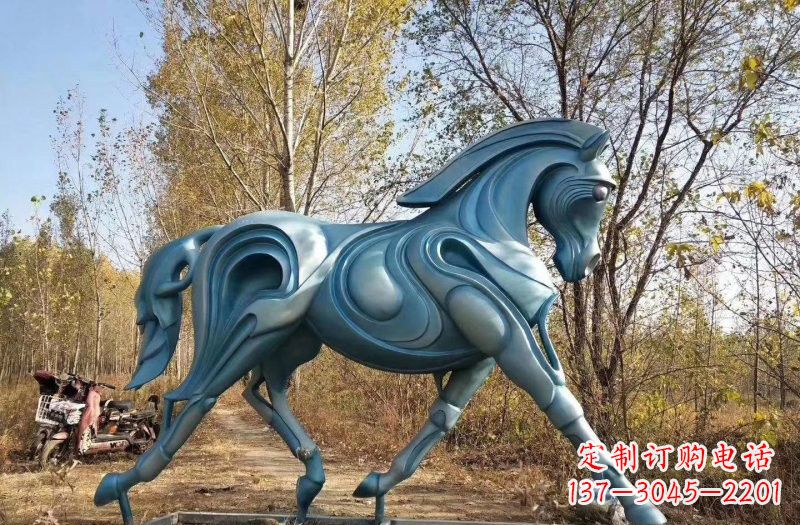 烟台玻璃钢雕刻的奔马