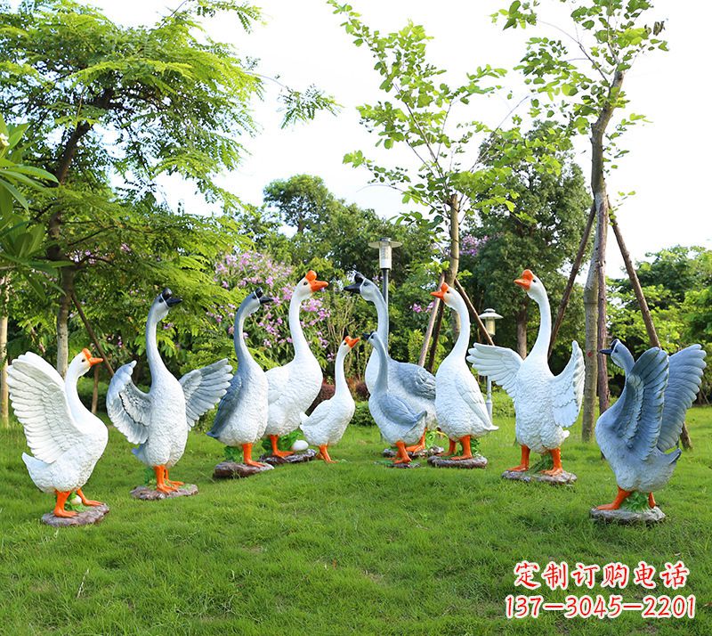 烟台玻璃钢仿真动物鹅