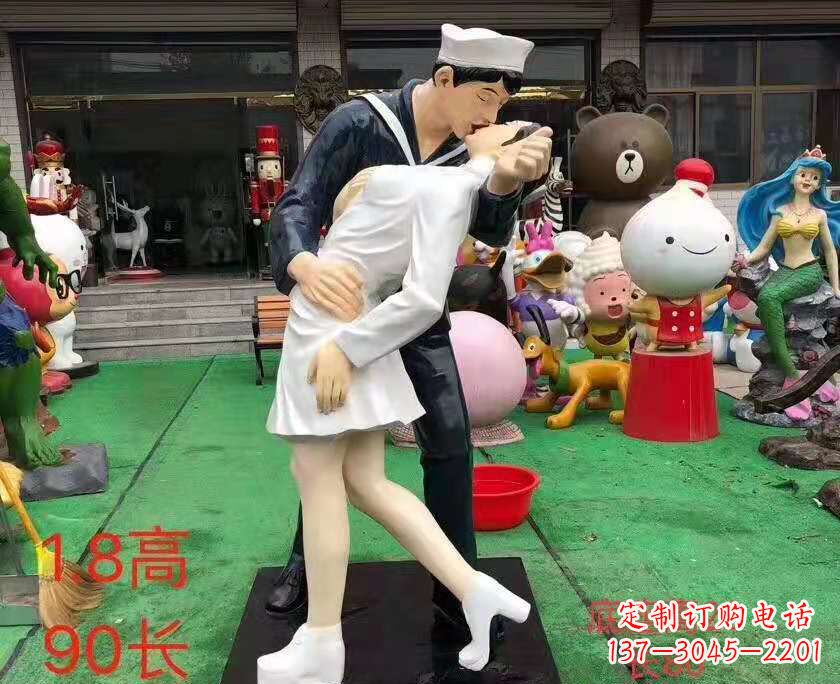 烟台玻璃钢情侣雕塑——浪漫婚庆景观