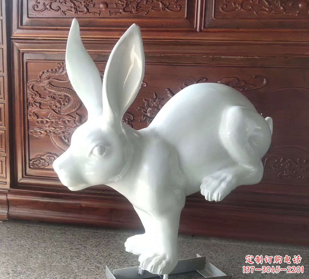 烟台玻璃钢制作的生肖雕塑