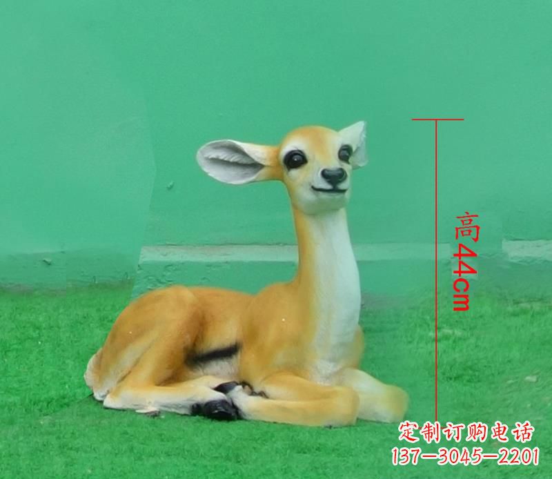 烟台玻璃钢制作的羚羊雕塑
