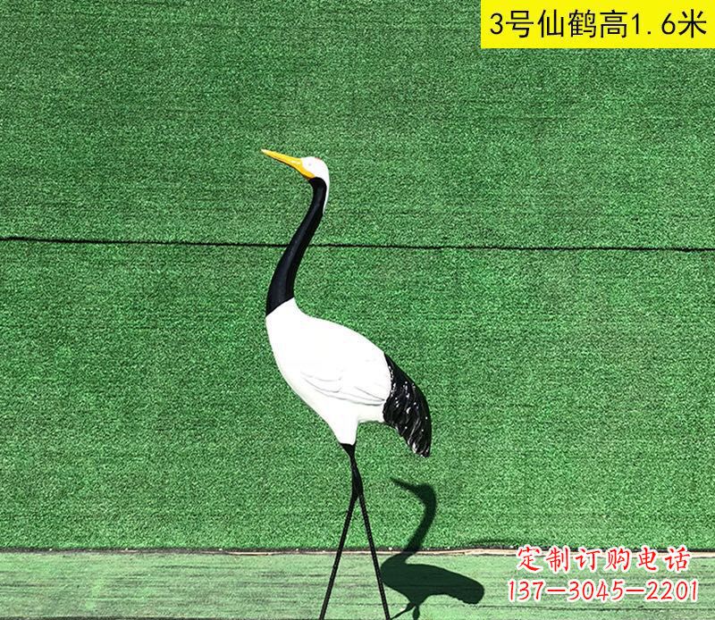 烟台火烈鸟雕塑玻璃钢的艺术之美