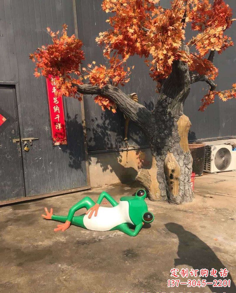 烟台精美玻璃钢青蛙雕塑