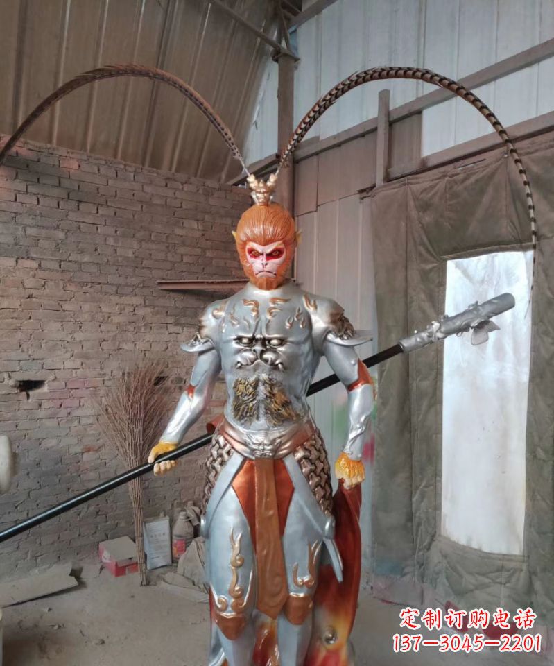 烟台玻璃钢孙悟空传承古老神话的雕塑