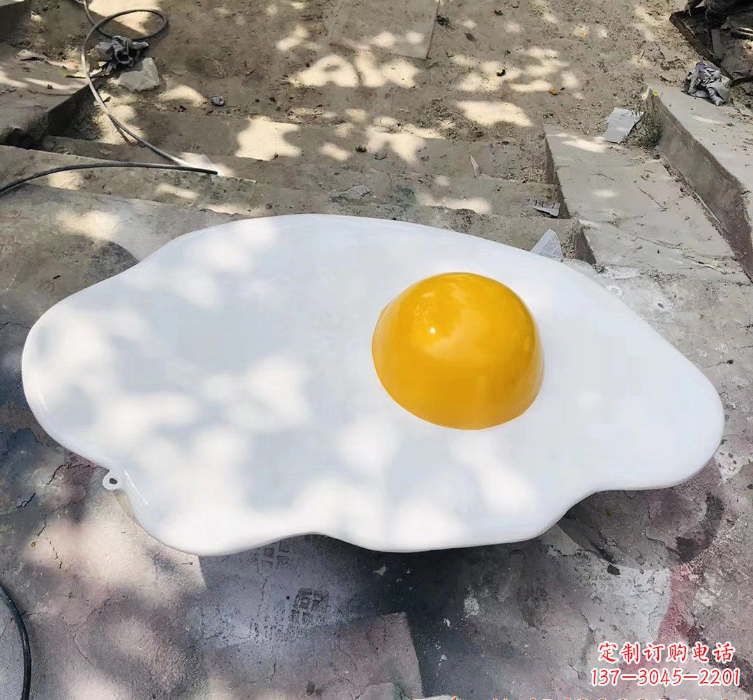 烟台玻璃钢鸡蛋雕塑——精美绝伦