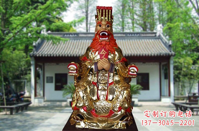 烟台玻璃钢制作的金龙王雕塑