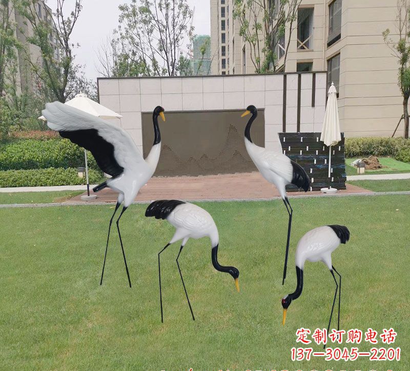 烟台精美玻璃钢仙鹤雕塑