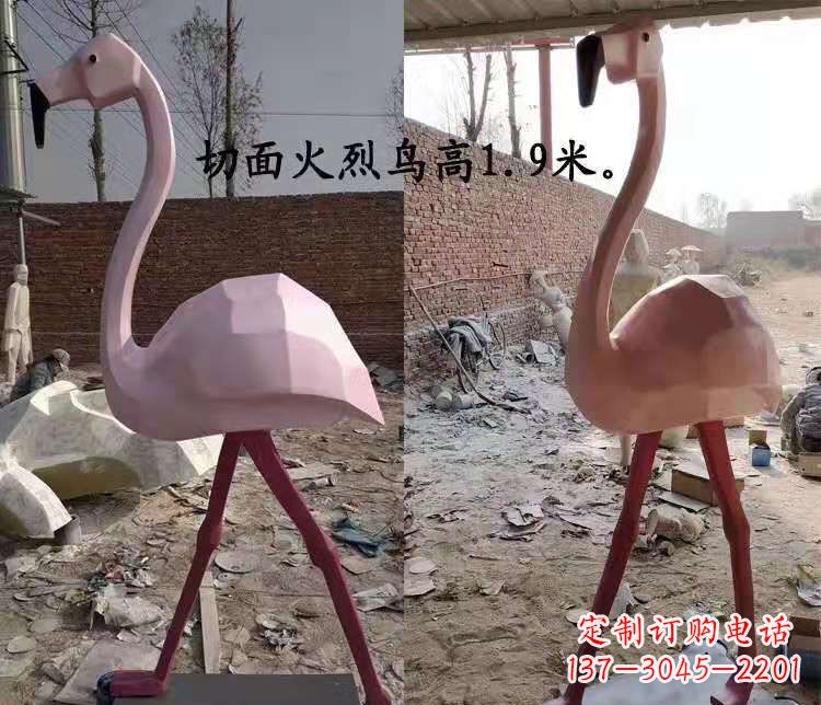 烟台玻璃钢仙鹤雕塑——灵动的艺术美学