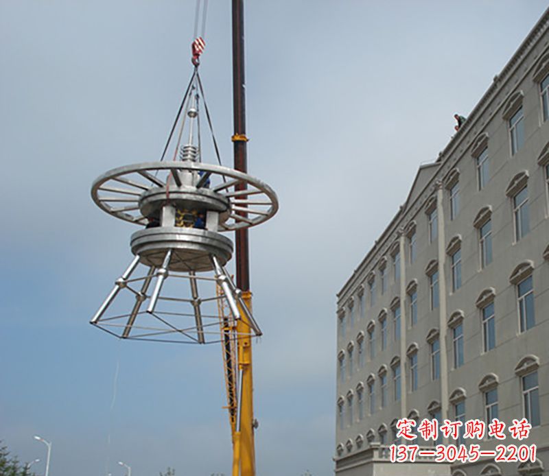 烟台不锈钢避雷针雕塑一种古老又充满现代感的艺术