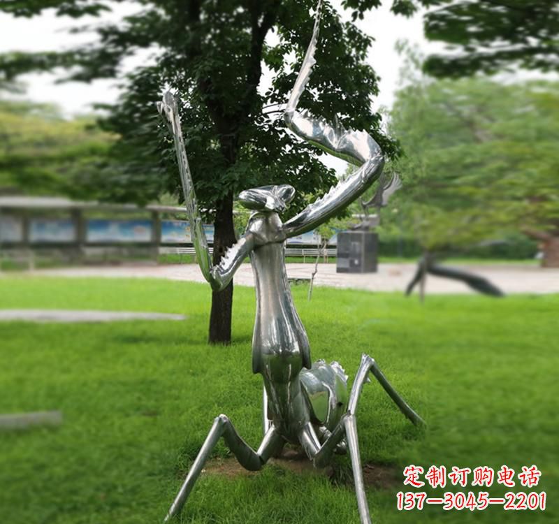 烟台不锈钢螳螂雕塑精致美观的艺术品