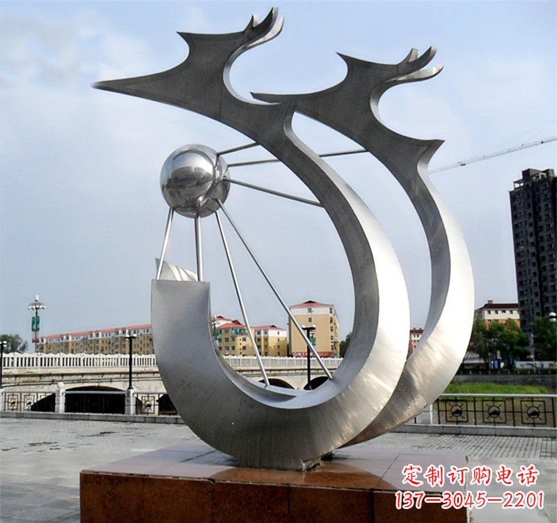 烟台不锈钢城市抽象双龙戏珠雕塑