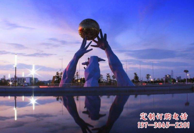 烟台不锈钢城市的地球雕塑