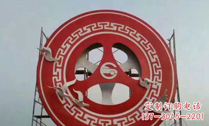 烟台不锈钢齿轮雕塑象征着时代进步