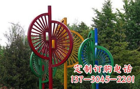 烟台不锈钢风车雕塑——动态美的艺术结晶