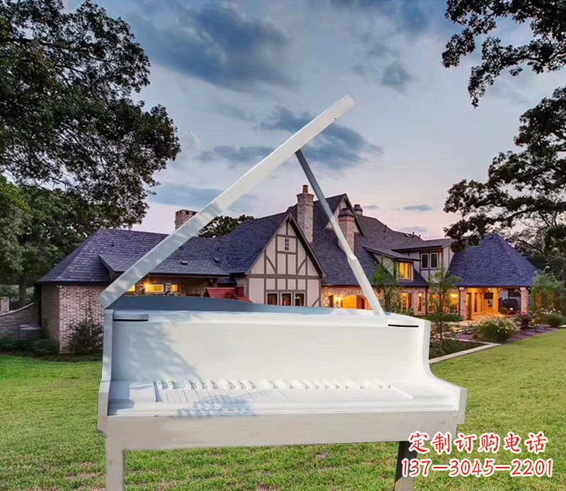 烟台钢琴雕塑——点缀广场景观