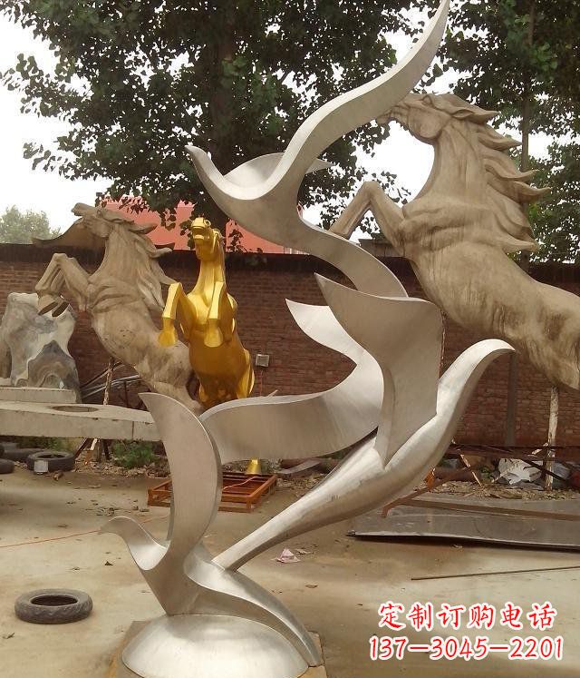 烟台精美不锈钢鸽子雕塑
