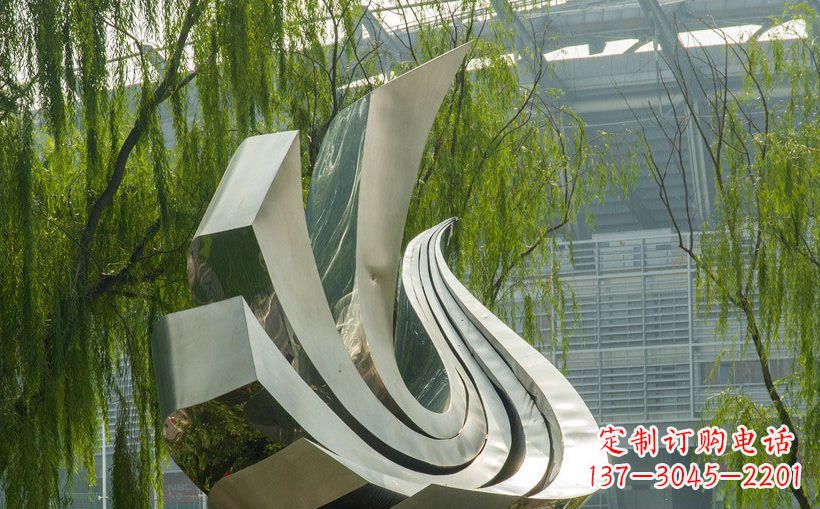 烟台不锈钢鸽子景观雕塑