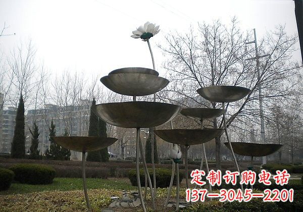 烟台不锈钢荷花雕塑浪漫与优雅的融合