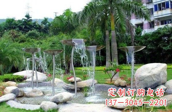 烟台不锈钢抽象花朵喷泉雕塑