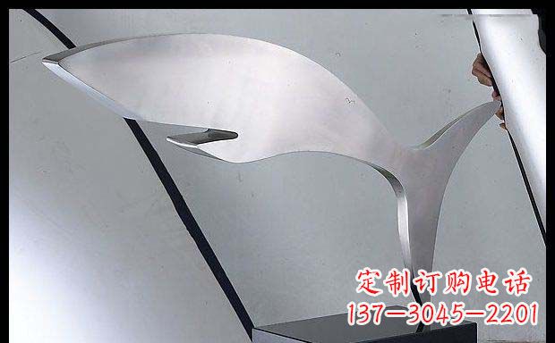 烟台精美不锈钢鲸鱼雕塑