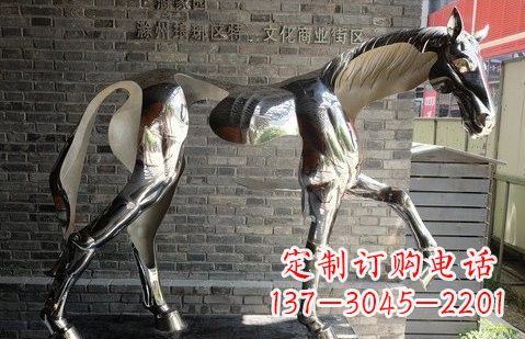 烟台不锈钢马雕塑精美而又具有象征意义