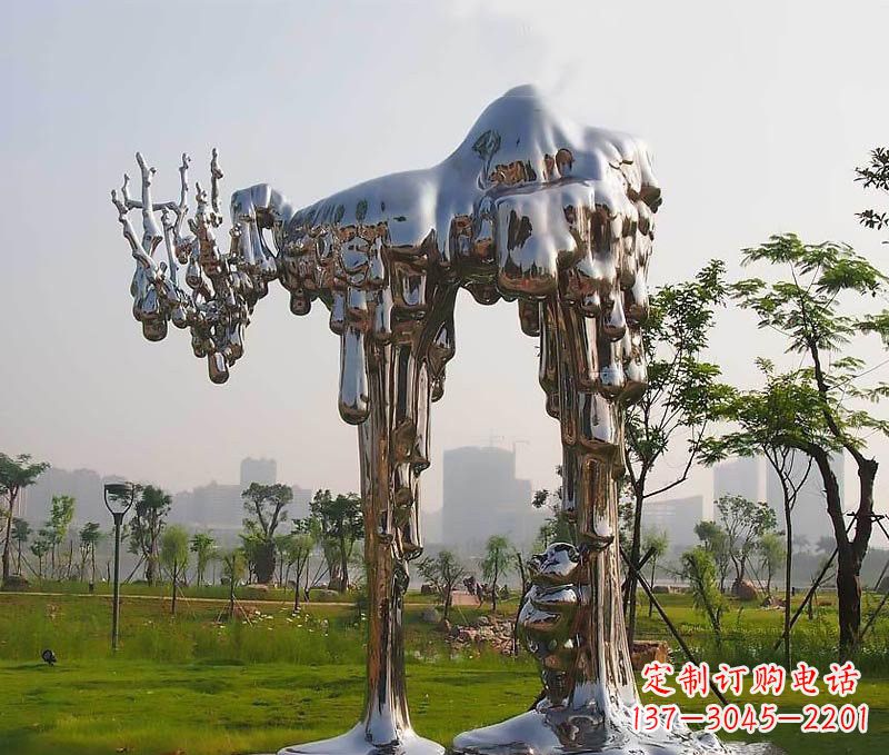 烟台拱门雕塑以不锈钢点缀精美的艺术品