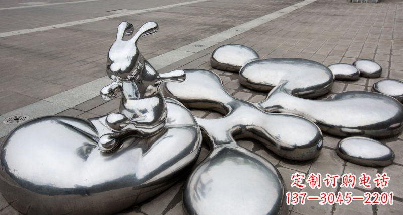 烟台不锈钢兔子雕塑——精美的水滴广场装饰