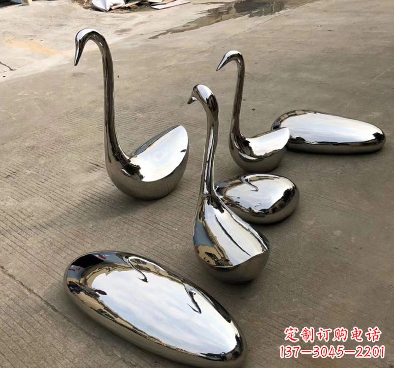 烟台不锈钢仙鹤雕塑精致而古典