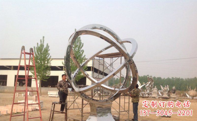 烟台不锈钢抽象圆环雕塑。