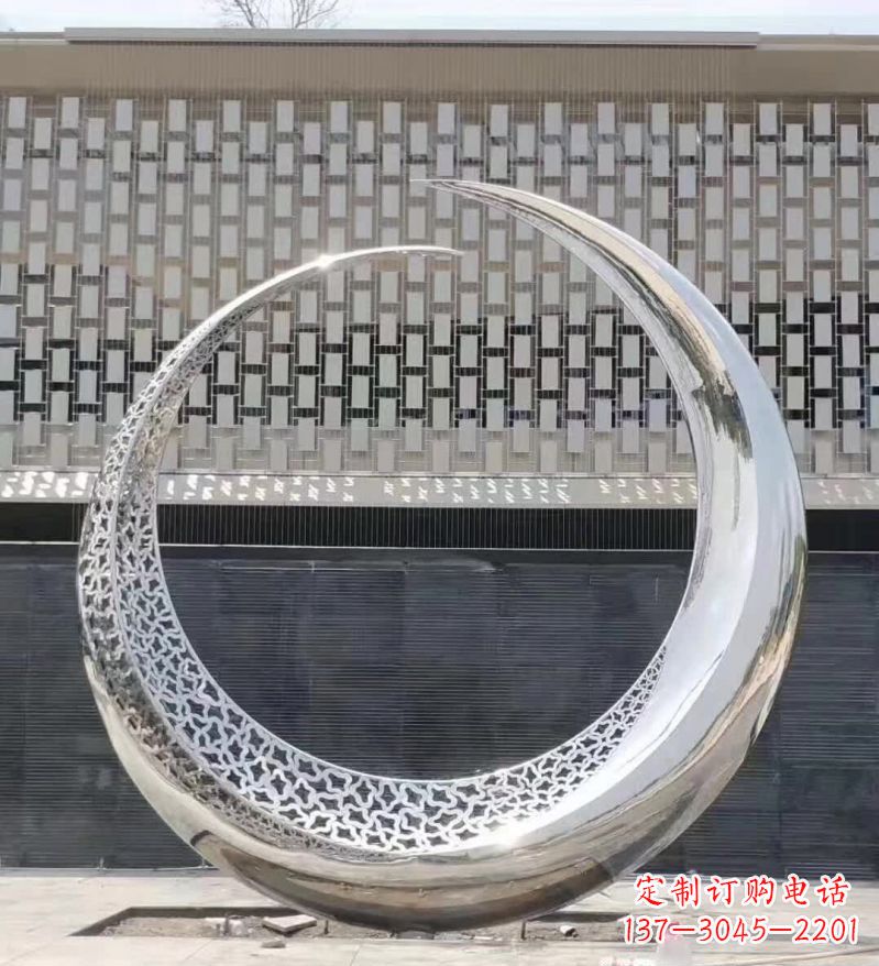 烟台不锈钢月亮雕塑精美的艺术之作