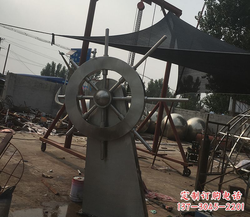烟台不锈钢船舵景观雕塑 (2)