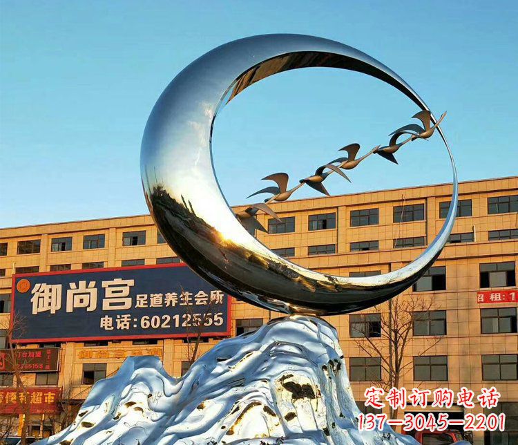 烟台不锈钢大雁雕塑精美的艺术之作
