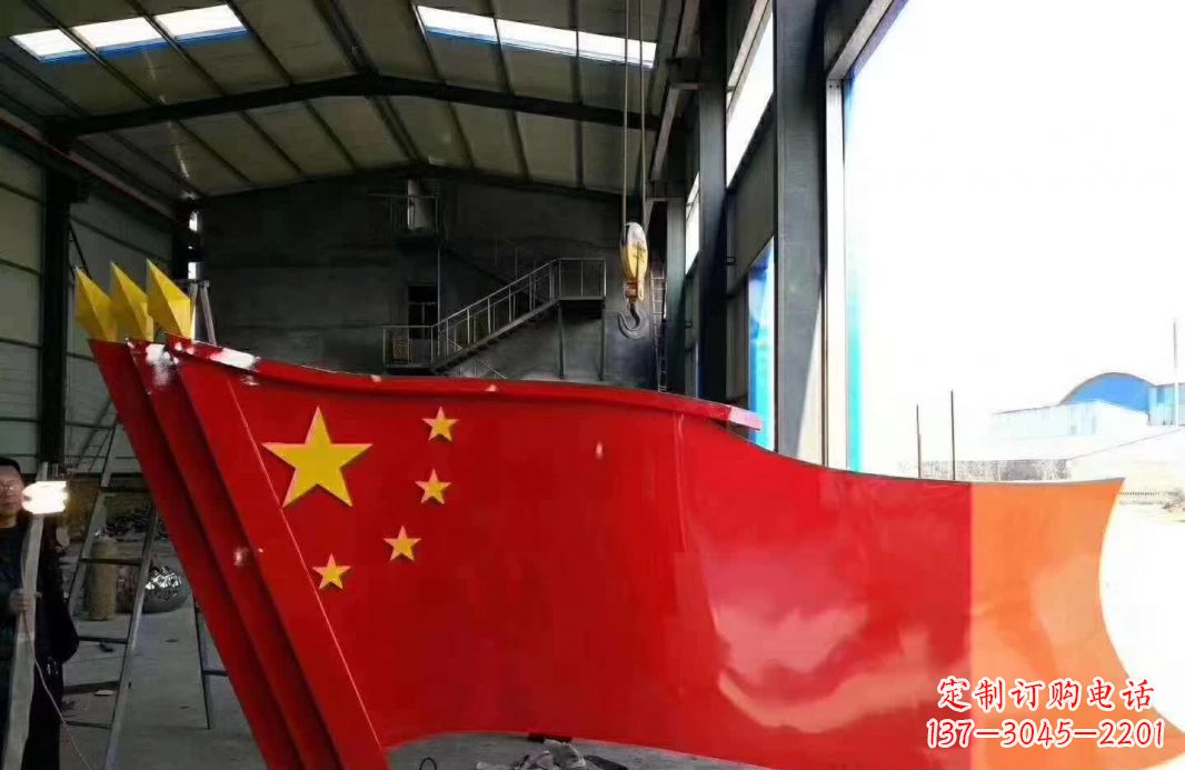 烟台不锈钢党旗雕塑象征着中国共产党的伟大