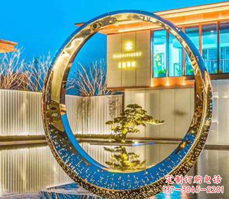 烟台精美不锈钢灯饰圆环雕塑