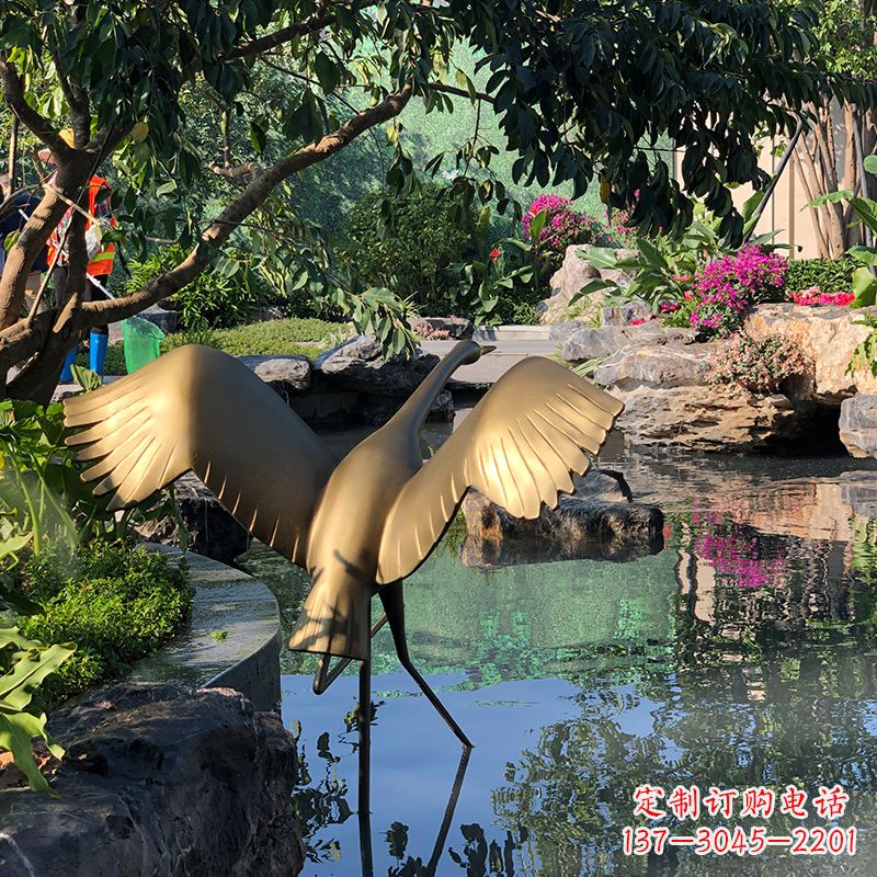 烟台不锈钢动物鹤雕塑精美艺术品