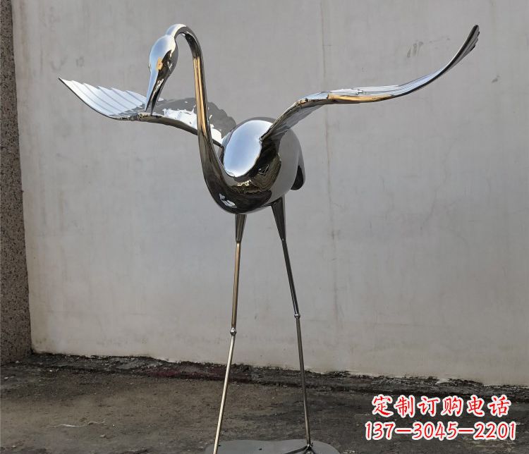 烟台不锈钢锻造的丹顶鹤雕塑