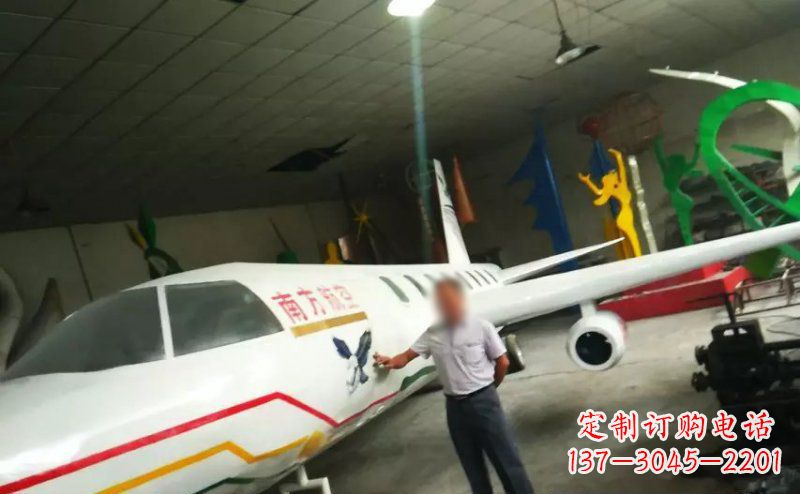 烟台不锈钢飞机雕塑精美的艺术作品