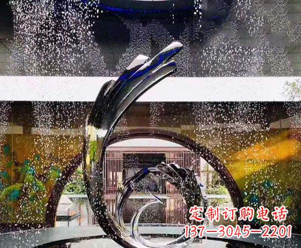 烟台凤凰雕塑优雅的不锈钢艺术