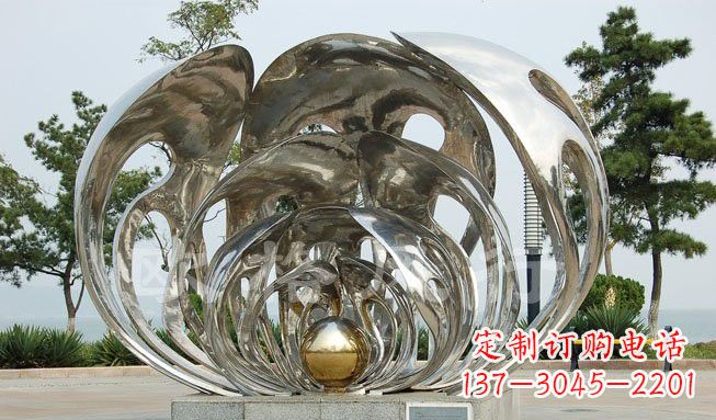 烟台不锈钢贝壳珍珠雕塑艺术的融合